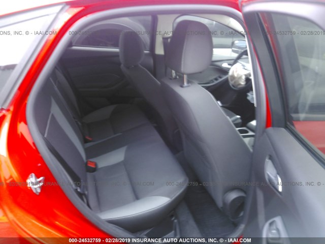 1FADP3F27DL300961 - 2013 FORD FOCUS SE RED photo 8