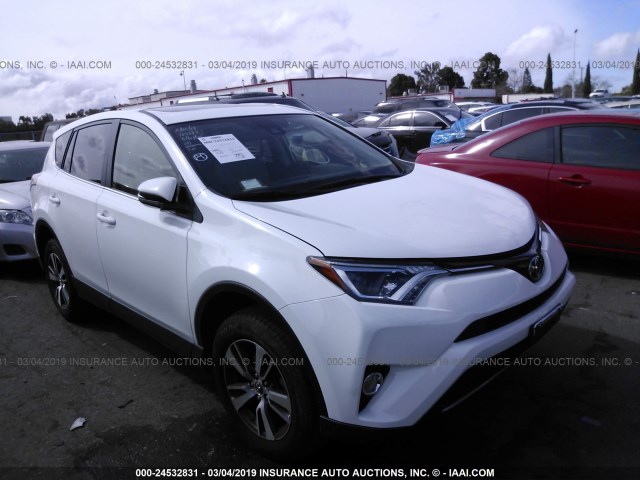 JTMWFREV6JJ725373 - 2018 TOYOTA RAV4 ADVENTURE/XLE 白色 照片 1