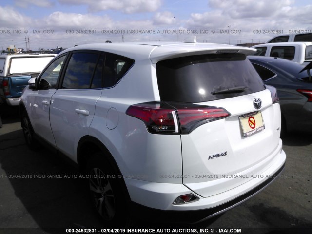 JTMWFREV6JJ725373 - 2018 TOYOTA RAV4 ADVENTURE/XLE 白色 照片 3