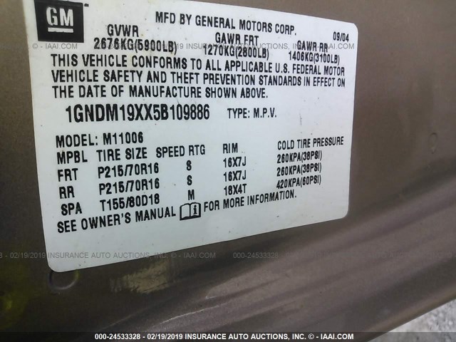 1GNDM19XX5B109886 - 2005 CHEVROLET ASTRO GOLD photo 9