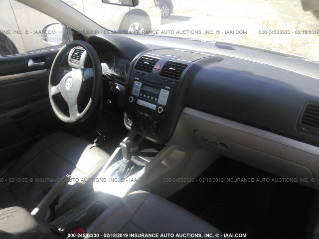 3VWEF71K77M184399 - 2007 VOLKSWAGEN JETTA WOLFSBURG 灰色 照片 5