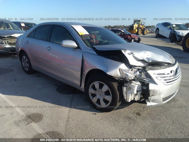 4T1BK46K79U083401 - 2009 TOYOTA CAMRY SE/LE/XLE SILVER photo 1