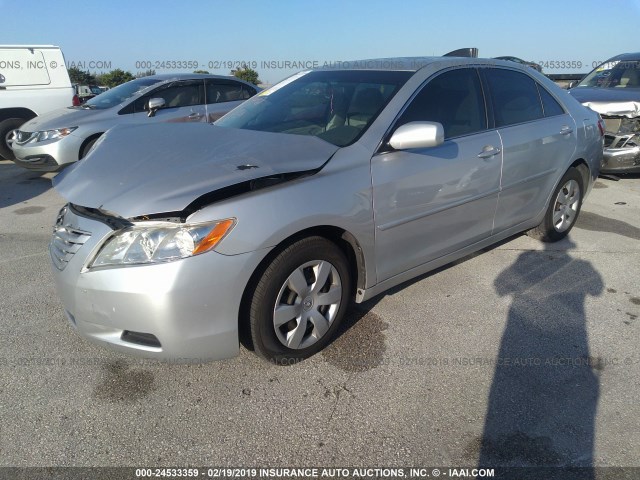 4T1BK46K79U083401 - 2009 TOYOTA CAMRY SE/LE/XLE SILVER photo 2