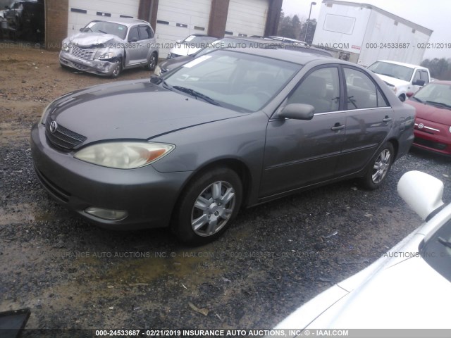 4T1BE30K83U701827 - 2003 TOYOTA CAMRY LE/XLE/SE GRAY photo 2