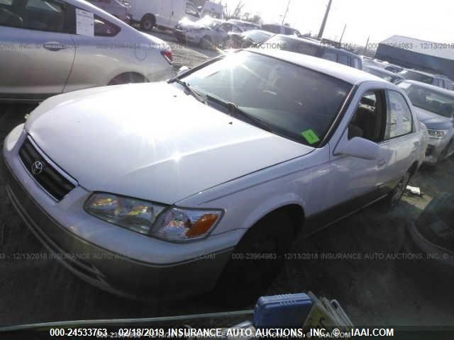 4T1BG22KX1U805248 - 2001 TOYOTA CAMRY CE/LE/XLE 白色 照片 2