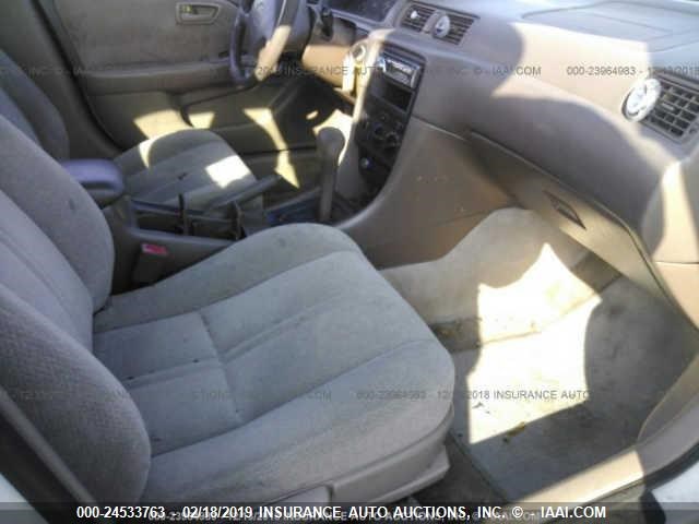 4T1BG22KX1U805248 - 2001 TOYOTA CAMRY CE/LE/XLE 白色 照片 5