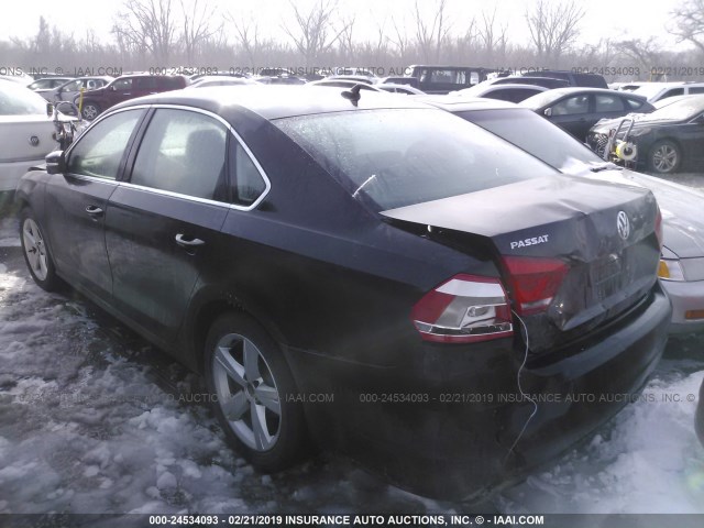 1VWBH7A33CC108843 - 2012 VOLKSWAGEN PASSAT SE BLACK photo 3