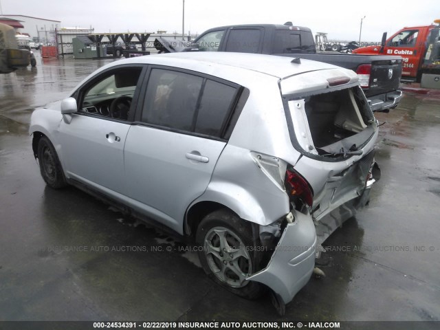 3N1BC13E18L422437 - 2008 NISSAN VERSA S/SL SILVER photo 3