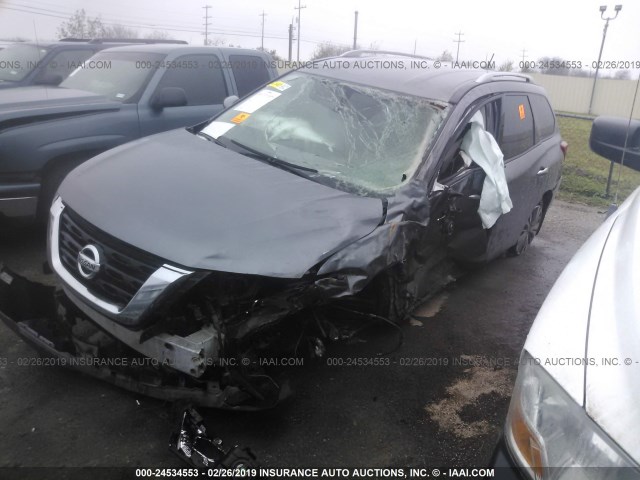 5N1DR2MN3HC610103 - 2017 NISSAN PATHFINDER S/SV/SL/PLATINUM GRAY photo 2