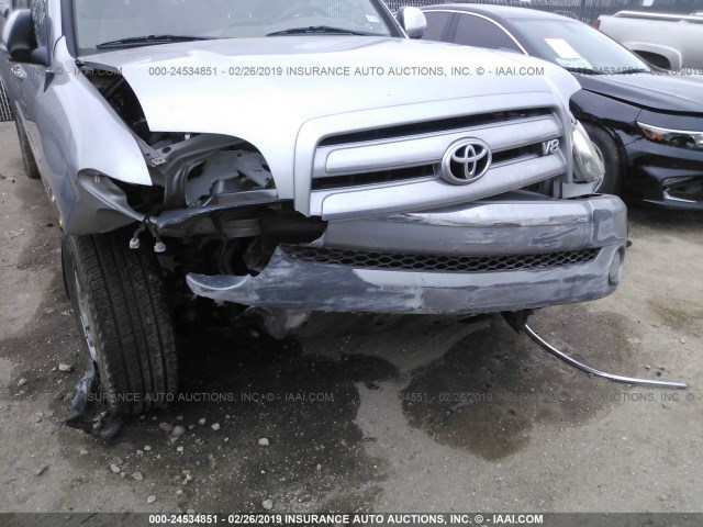 5TBET34146S556909 - 2006 TOYOTA TUNDRA DOUBLE CAB SR5 SILVER photo 6