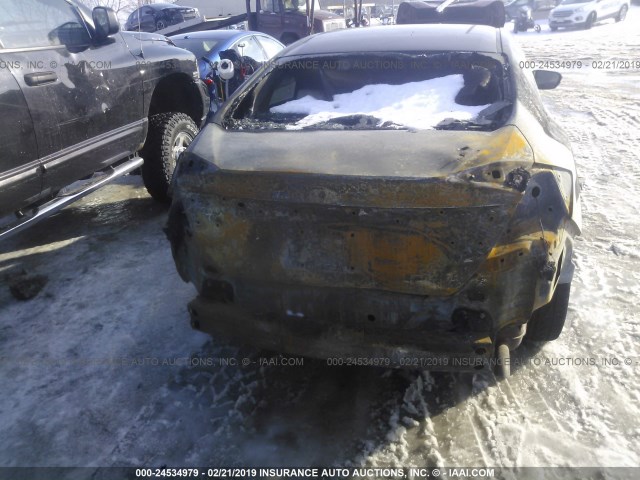 19XFC2F58JE038469 - 2018 HONDA CIVIC LX BLACK photo 6