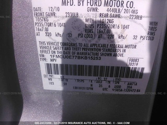 1FMCU0E77BKB15253 - 2011 FORD ESCAPE LIMITED SILVER photo 9