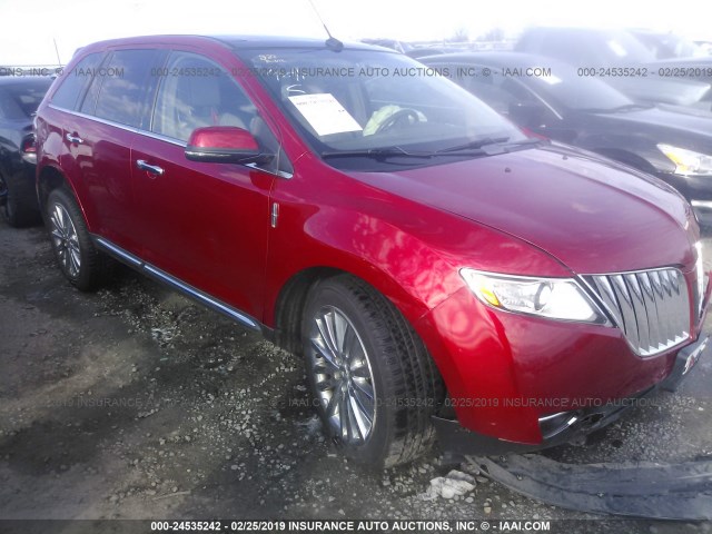 2LMDJ6JK3CBL05674 - 2012 LINCOLN MKX RED photo 1