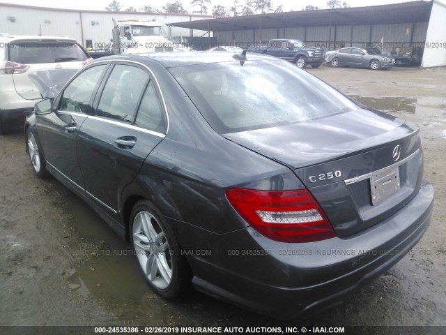 WDDGF4HB9DR267865 - 2013 MERCEDES-BENZ C 250 GRAY photo 3