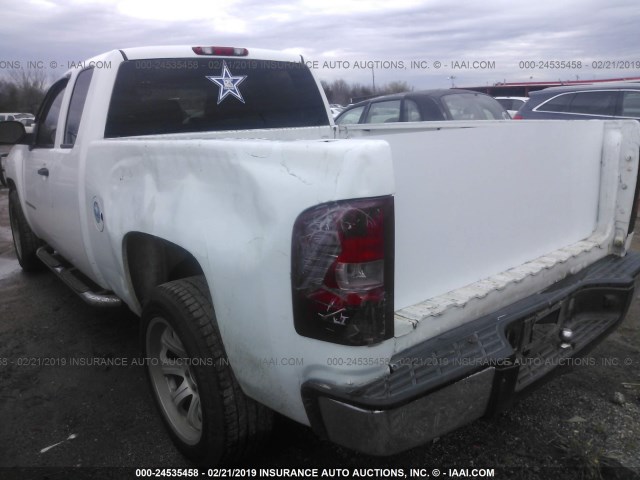 1GCEC19X19Z112320 - 2009 CHEVROLET SILVERADO C1500 WHITE photo 6