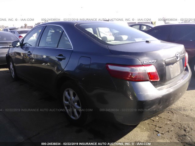 4T1BE46KX7U146835 - 2007 TOYOTA CAMRY NEW GENERAT CE/LE/XLE/SE GRAY photo 3