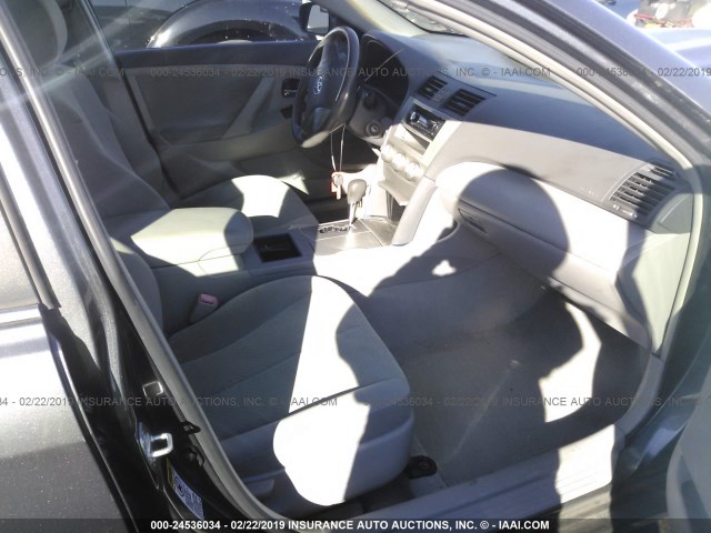 4T1BE46KX7U146835 - 2007 TOYOTA CAMRY NEW GENERAT CE/LE/XLE/SE GRAY photo 5
