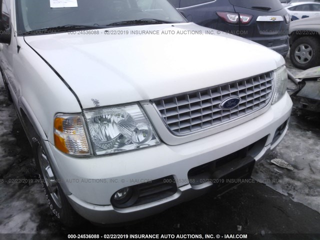 1FMDU75W62ZC85972 - 2002 FORD EXPLORER LIMITED 白色 照片 6