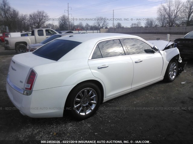 2C3CCACGXCH227347 - 2012 CHRYSLER 300 LIMITED WHITE photo 4