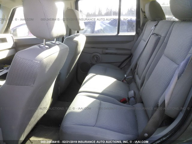 1J8HG48K26C357966 - 2006 JEEP COMMANDER GRAY photo 8