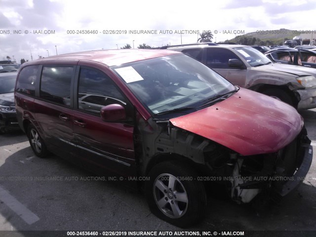 1D8HN54P58B140667 - 2008 DODGE GRAND CARAVAN SXT RED photo 1