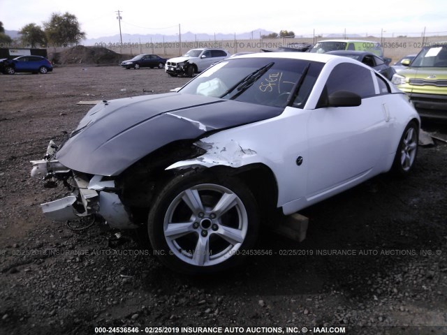 JN1AZ34E44M154746 - 2004 NISSAN 350Z COUPE WHITE photo 2