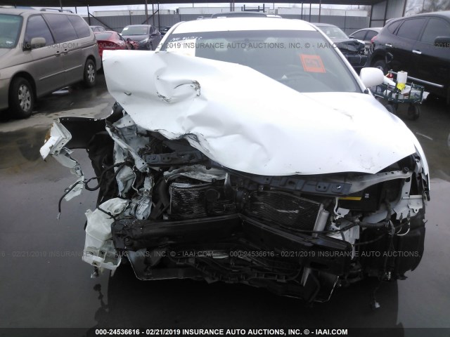 4T1BK46K28U575042 - 2008 TOYOTA CAMRY LE/XLE/SE WHITE photo 6