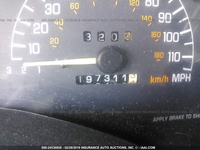 1G2WK52J52F196030 - 2002 PONTIAC GRAND PRIX SE 银色 照片 7