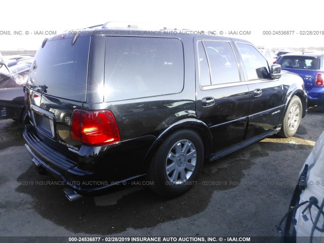 5LMFU27575LJ24440 - 2005 LINCOLN NAVIGATOR Noir photo 4