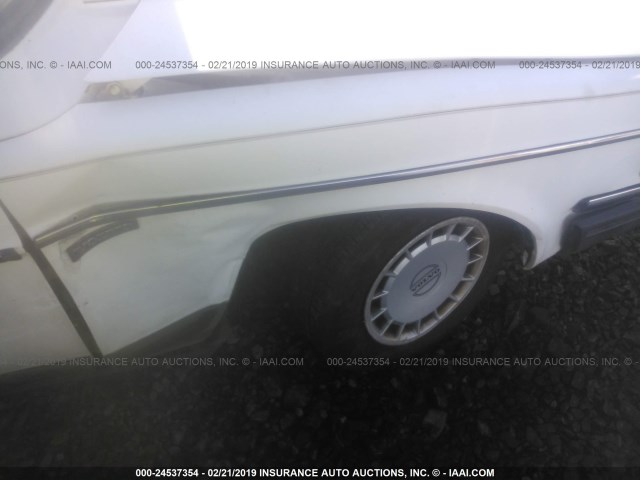 YV1AW8806P1945801 - 1993 VOLVO 240 WHITE photo 6