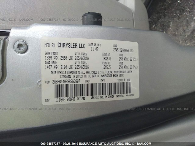 2A8HR44H28R663807 - 2008 CHRYSLER TOWN & COUNTRY LX SILVER photo 9