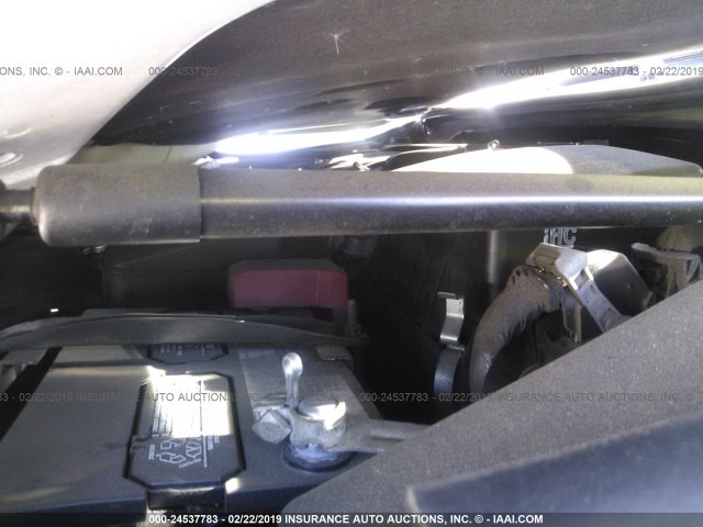 4T1BF1FK9FU005068 - 2015 TOYOTA CAMRY LE/XLE/SE/XSE WHITE photo 10