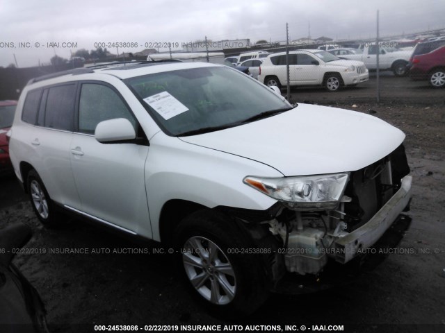 5TDBK3EHXDS176396 - 2013 TOYOTA HIGHLANDER PLUS/SE WHITE photo 1