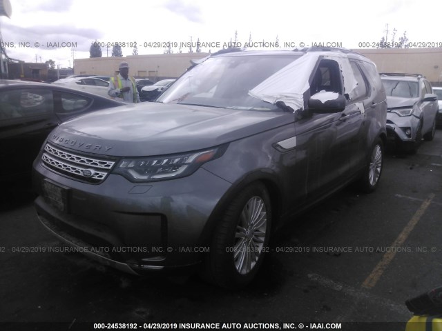 SALRRBBK4HA013663 - 2017 LAND ROVER DISCOVERY HSE GRAY photo 2