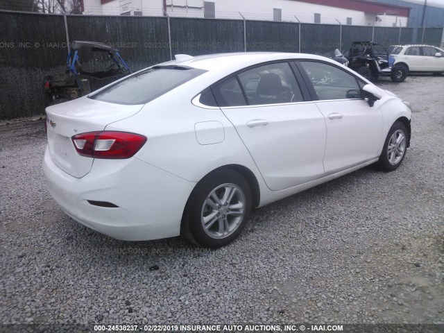 1G1BE5SM1J7165824 - 2018 CHEVROLET CRUZE WHITE photo 4