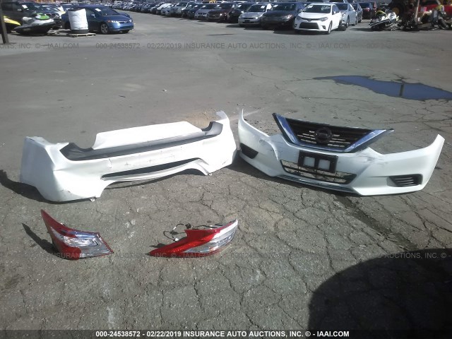 1N4AL3AP0HN341119 - 2017 NISSAN ALTIMA 2.5/S/SV/SL/SR WHITE photo 6