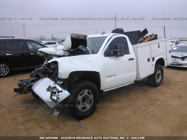 1GB0CUEG1GZ419697 - 2016 CHEVROLET SILVERADO C2500 HEAVY DUTY WHITE photo 2