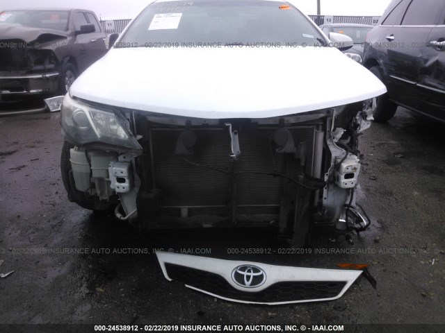 4T1BF1FK9EU411172 - 2014 TOYOTA CAMRY L/SE/LE/XLE 白色 照片 6