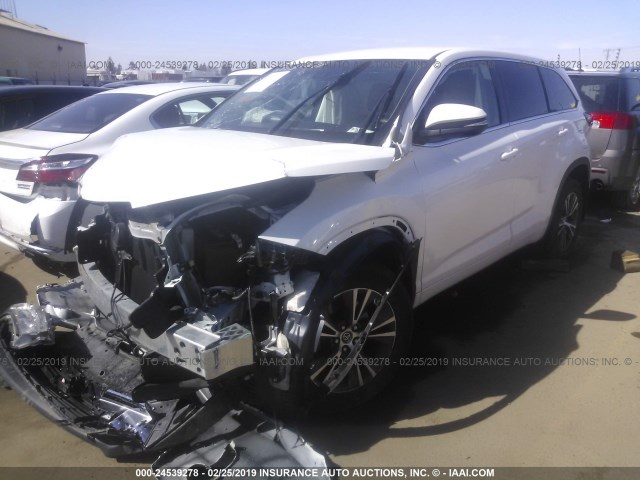 5TDZZRFH2HS202264 - 2017 TOYOTA HIGHLANDER LE/LE PLUS WHITE photo 2