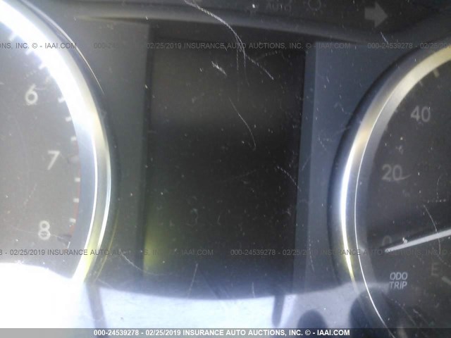 5TDZZRFH2HS202264 - 2017 TOYOTA HIGHLANDER LE/LE PLUS WHITE photo 7