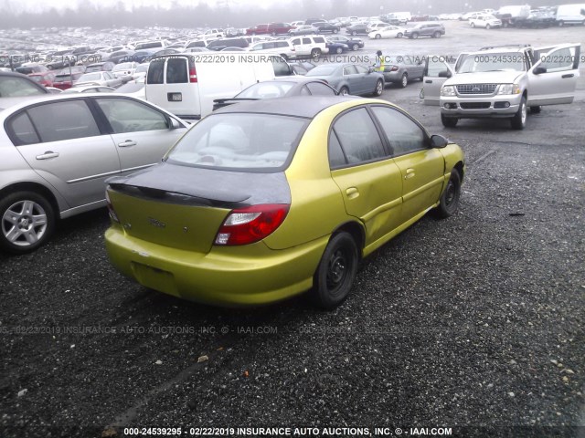 KNADC123816049707 - 2001 KIA RIO GREEN photo 4