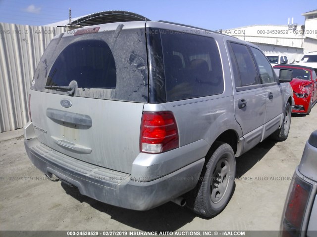 1FMRU13W44LB25116 - 2004 FORD EXPEDITION XLS SILVER photo 4