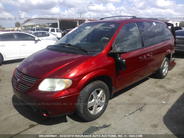 2D4GP44L66R914177 - 2006 DODGE GRAND CARAVAN SXT RED photo 2