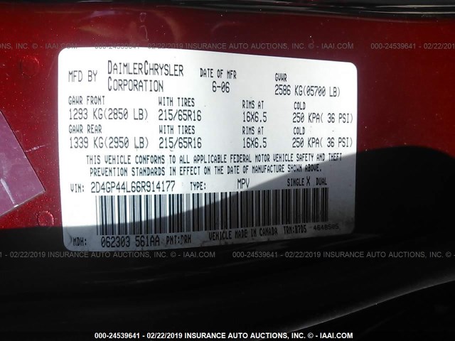 2D4GP44L66R914177 - 2006 DODGE GRAND CARAVAN SXT RED photo 9