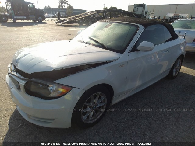 WBAUL7C58BVM78985 - 2011 BMW 128 I WHITE photo 2