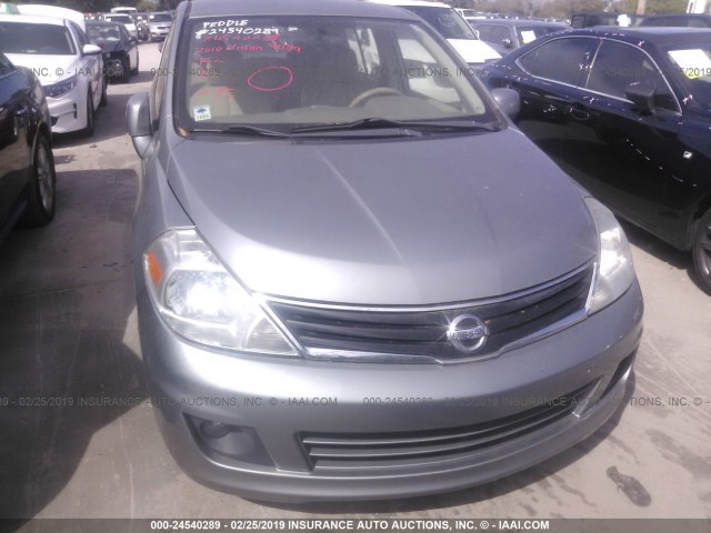 3N1BC1CP8AL465907 - 2010 NISSAN VERSA S/SL GRAY photo 6