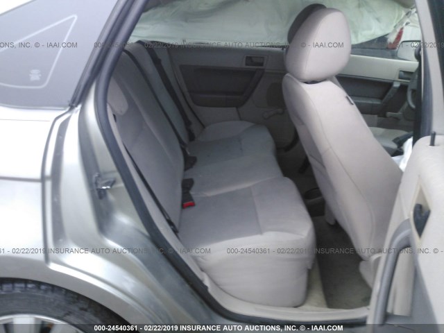 1FAHP34N68W188446 - 2008 FORD FOCUS S/SE GRAY photo 8