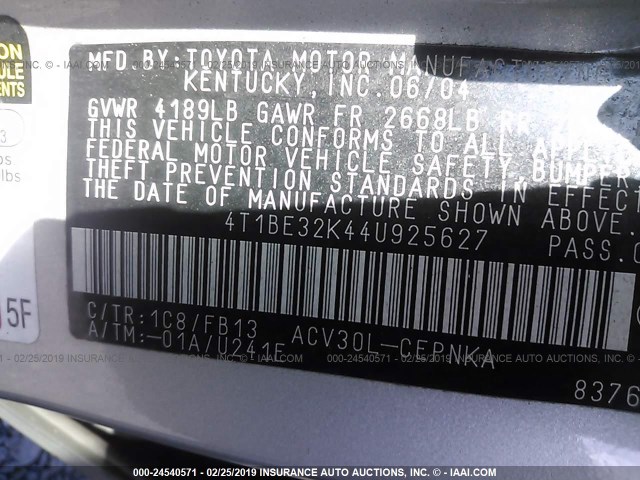4T1BE32K44U925627 - 2004 TOYOTA CAMRY LE/XLE/SE SILVER photo 9