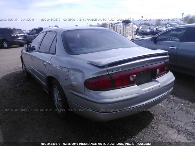 2G4WF5214W1519914 - 1998 BUICK REGAL GS SILVER photo 3