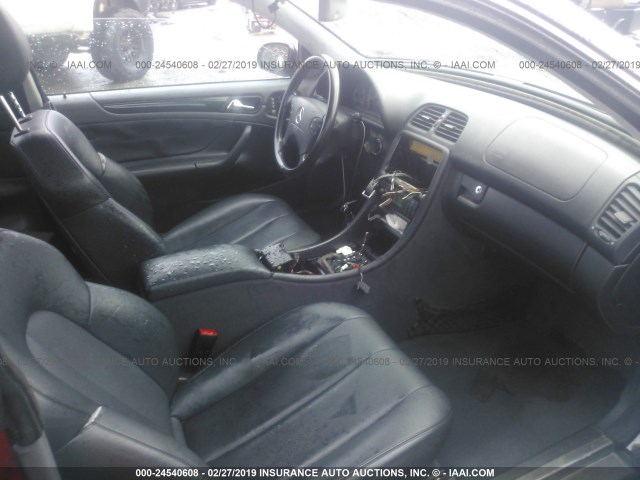 WDBLJ70G21F177503 - 2001 MERCEDES-BENZ CLK 430 黑色 照片 5